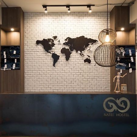 Natee Hostel Бангкок Экстерьер фото