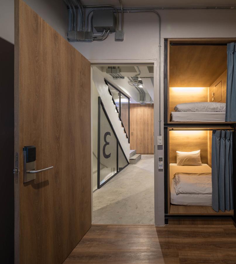 Natee Hostel Бангкок Экстерьер фото